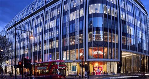 Serviced office space to rent in London G31 .